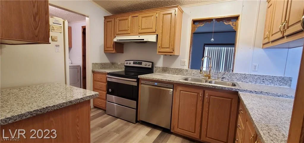 1221 Comstock, Pahrump, NV 89048