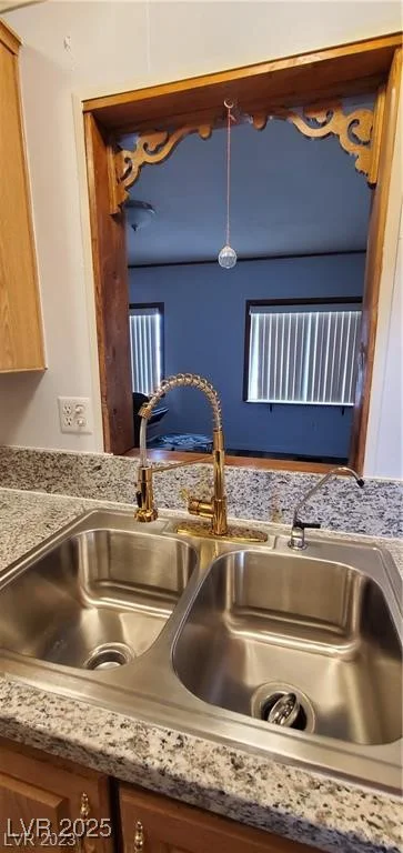 1221 Comstock, Pahrump, NV 89048