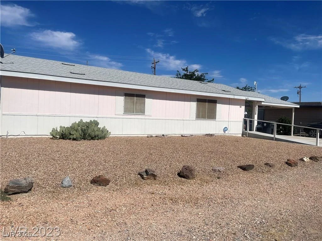 1221 Comstock, Pahrump, NV 89048