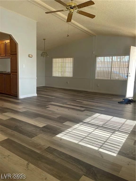 1221 Comstock, Pahrump, NV 89048