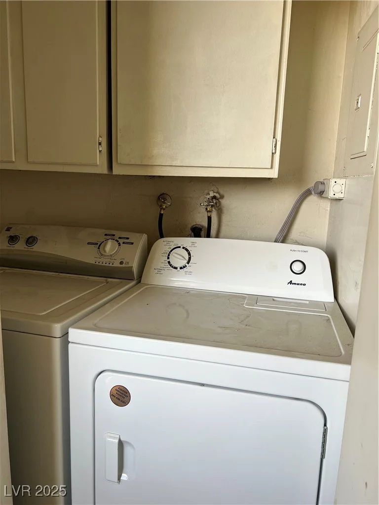 1856 Decatur, Las Vegas, NV 89108