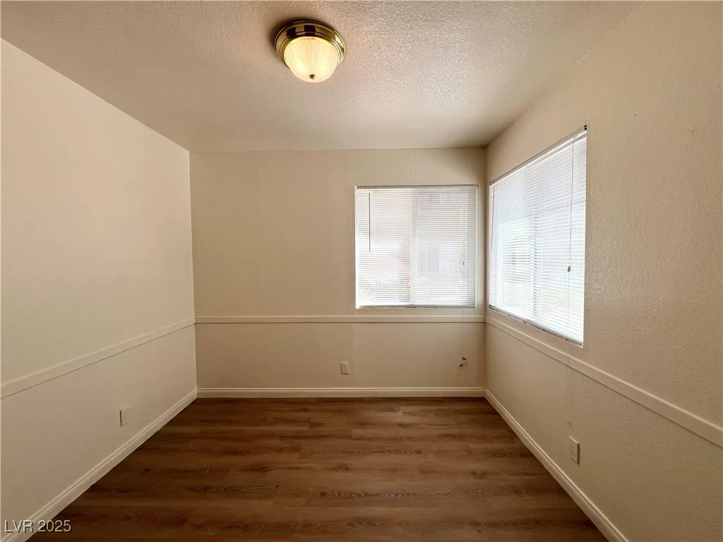 1856 Decatur, Las Vegas, NV 89108