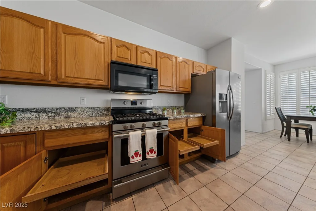 3024 Pismo Beach, Las Vegas, NV 89128