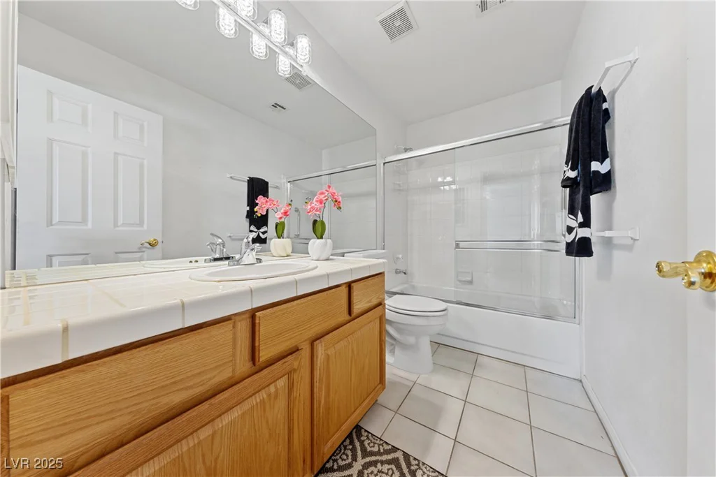 3024 Pismo Beach, Las Vegas, NV 89128