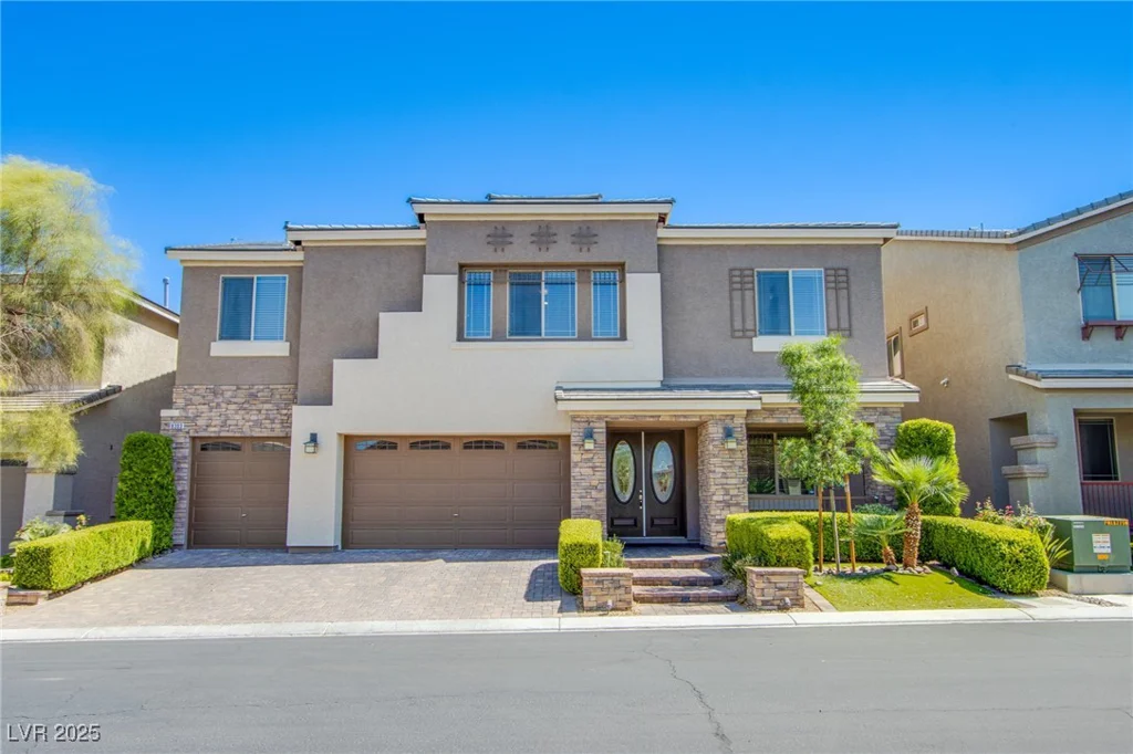 8303 Saddleback Ledge, Las Vegas, NV 89147