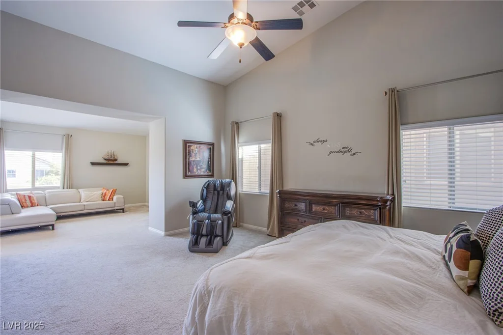8303 Saddleback Ledge, Las Vegas, NV 89147