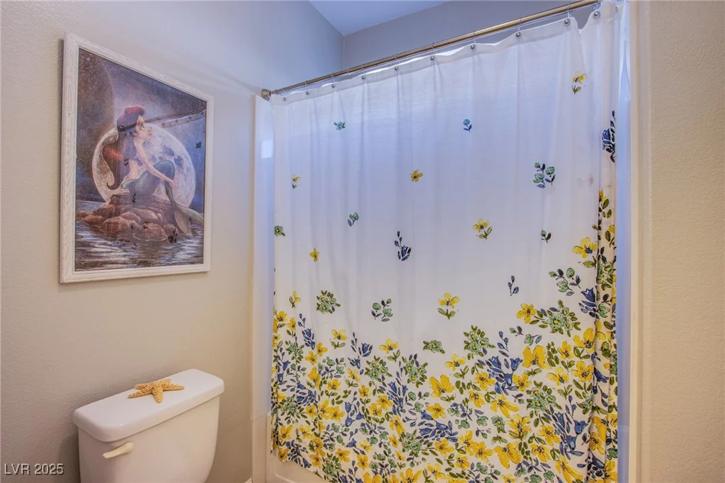 8303 Saddleback Ledge, Las Vegas, NV 89147