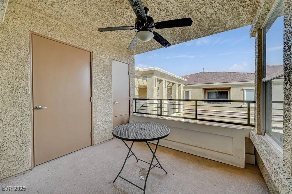 10809 Garden Mist Dr, Las Vegas, NV 89135
