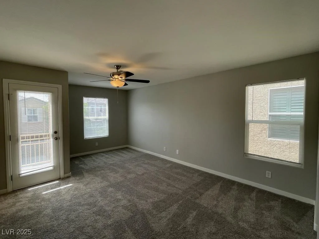 9056 Maycott, Las Vegas, NV 89148