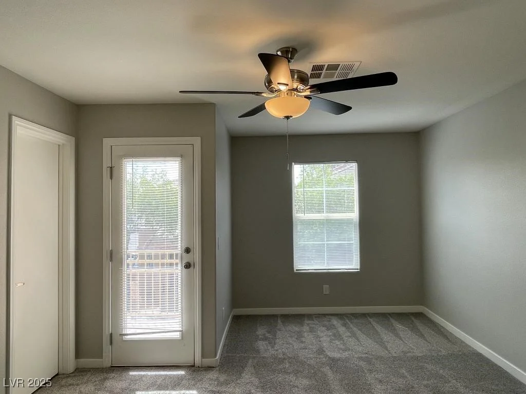 9056 Maycott, Las Vegas, NV 89148