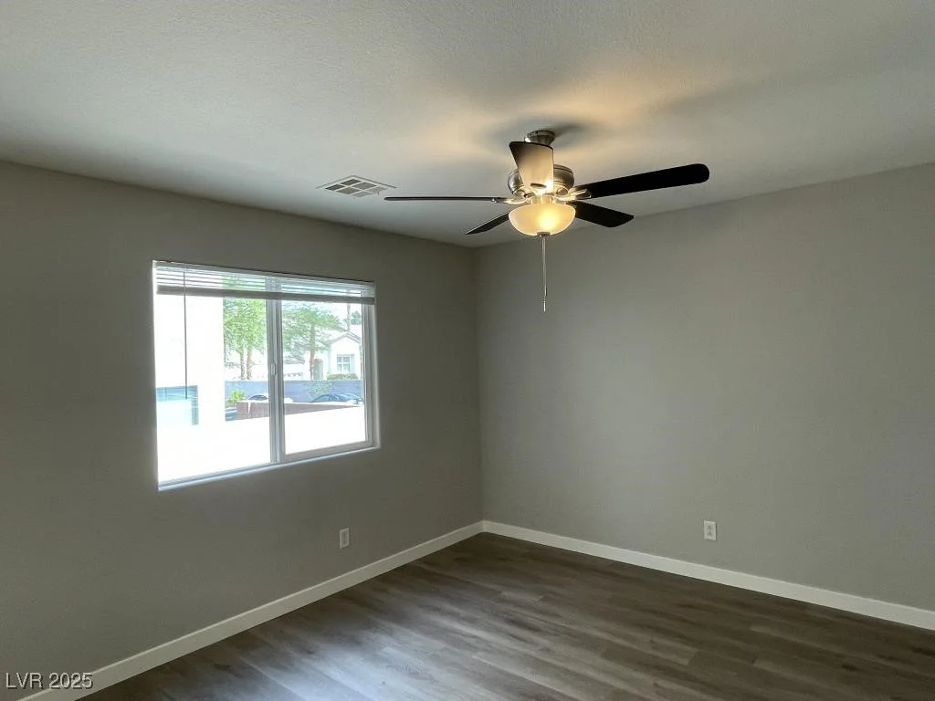 9056 Maycott, Las Vegas, NV 89148