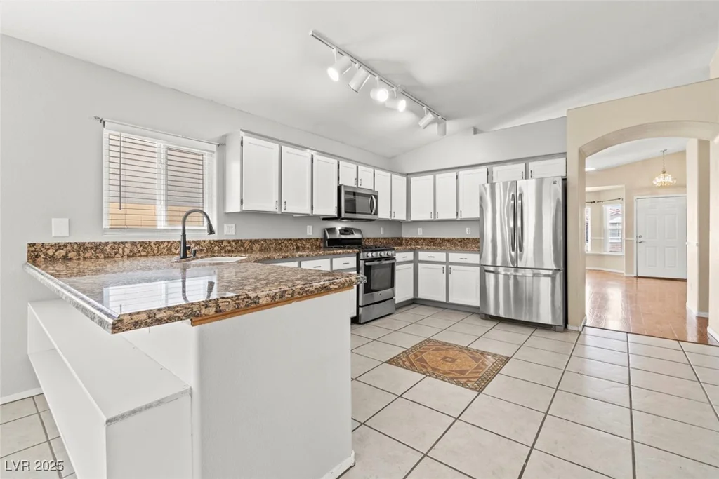 5113 Backwoodsman, Las Vegas, NV 89130