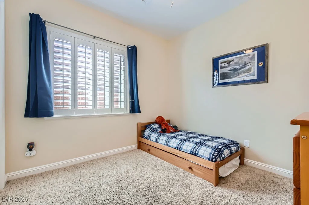 7513 Java Sparrow, North Las Vegas, NV 89084