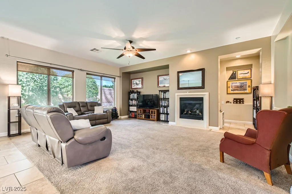 7513 Java Sparrow, North Las Vegas, NV 89084