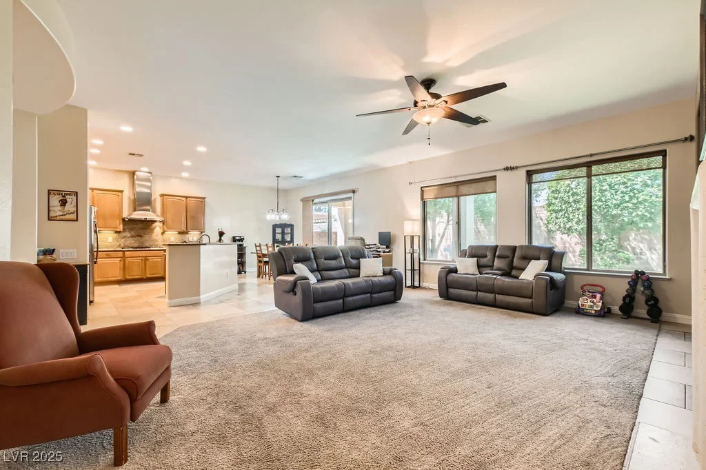 7513 Java Sparrow, North Las Vegas, NV 89084