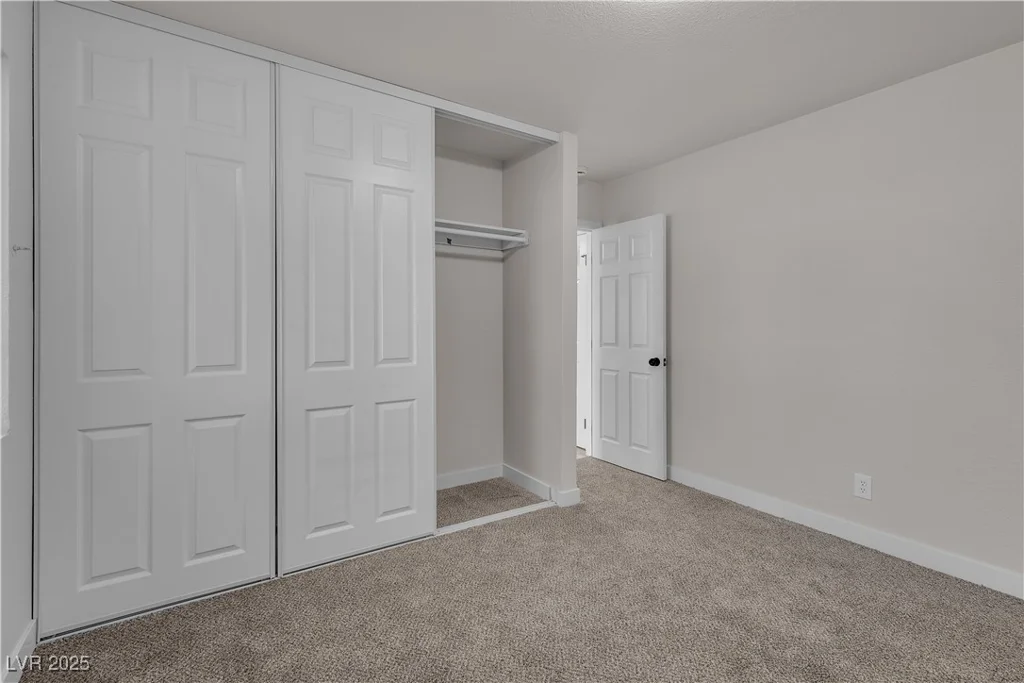 3916 Palos Verdes, Las Vegas, NV 89119