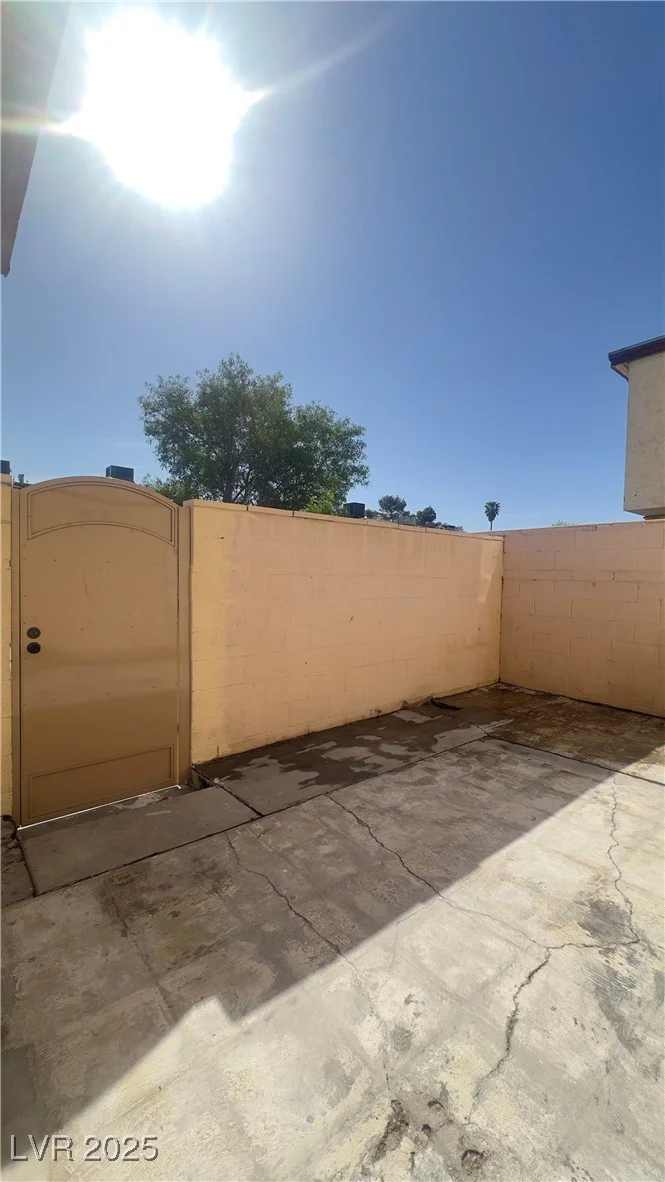 3916 Palos Verdes, Las Vegas, NV 89119