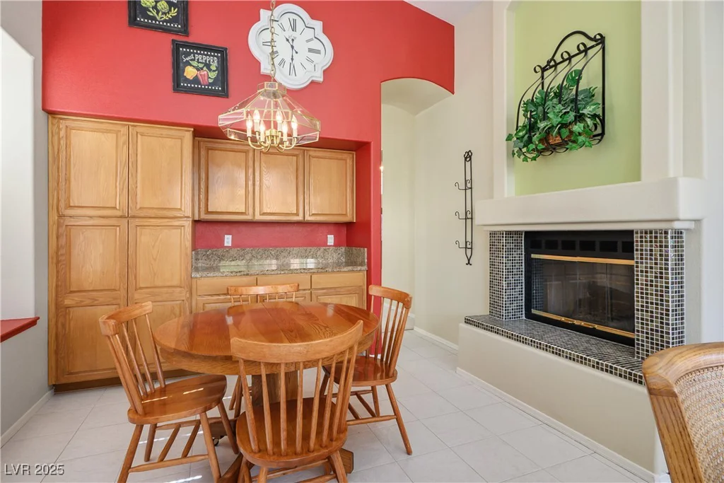 9104 Lazy Hill, Las Vegas, NV 89117
