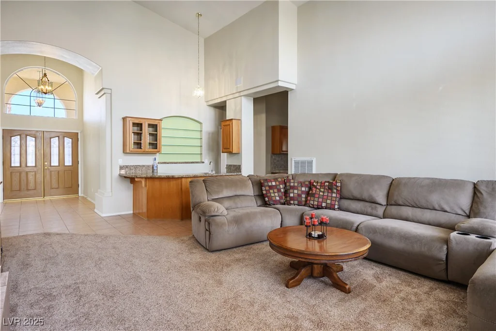9104 Lazy Hill, Las Vegas, NV 89117