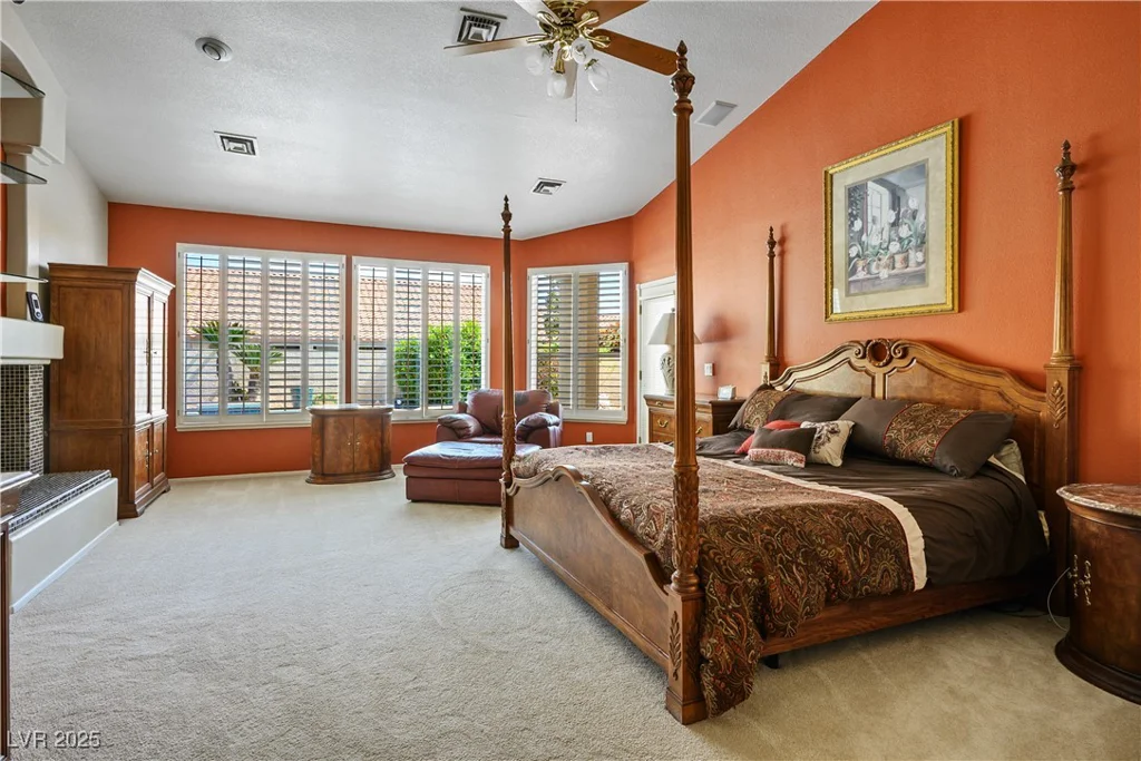 9104 Lazy Hill, Las Vegas, NV 89117