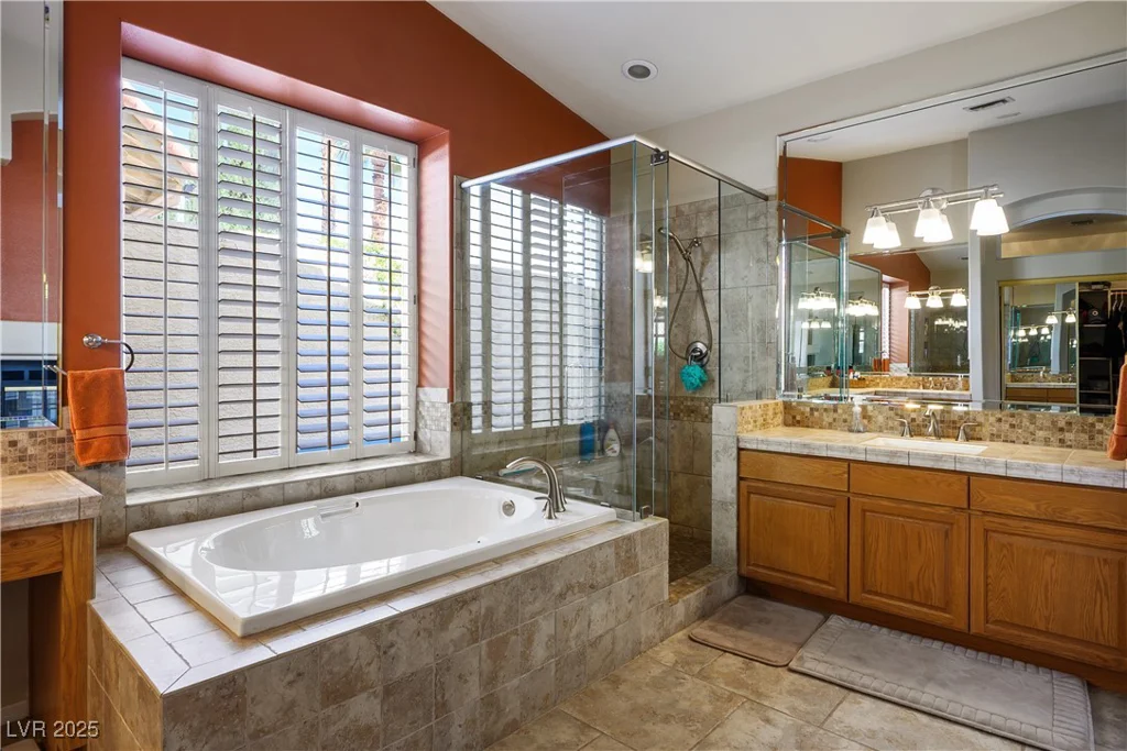 9104 Lazy Hill, Las Vegas, NV 89117