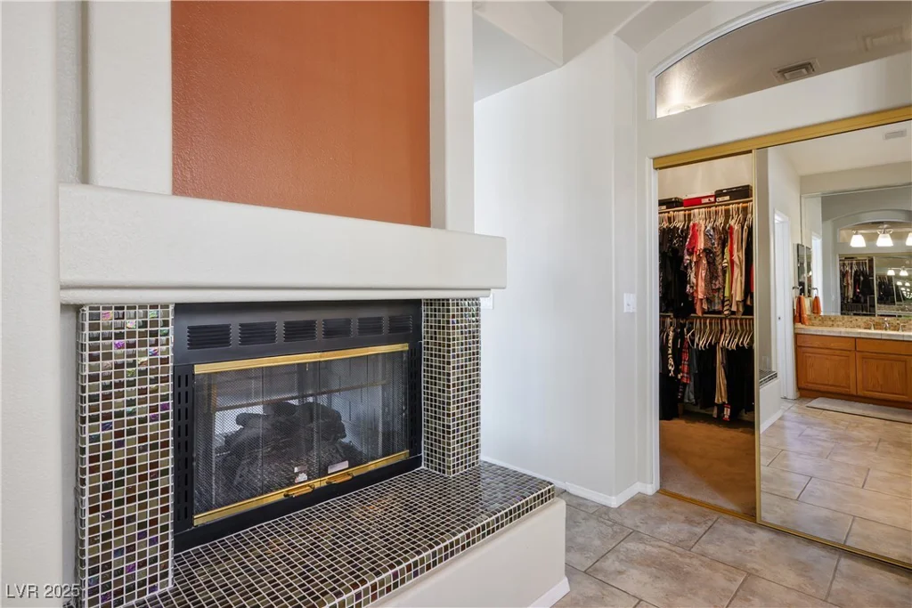 9104 Lazy Hill, Las Vegas, NV 89117