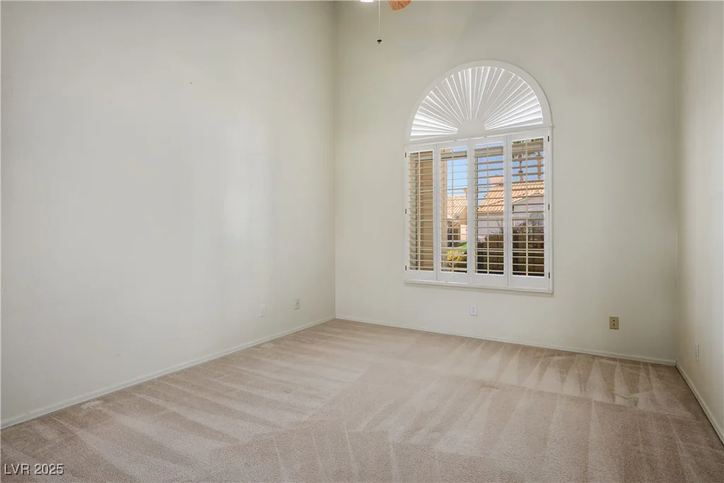 9104 Lazy Hill, Las Vegas, NV 89117