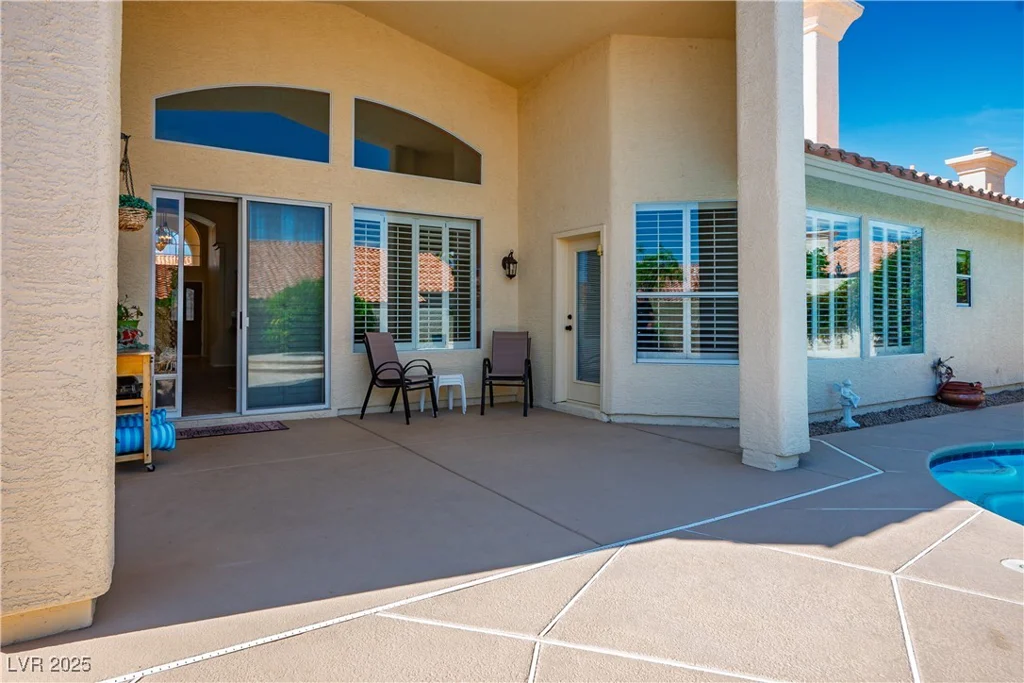 9104 Lazy Hill, Las Vegas, NV 89117