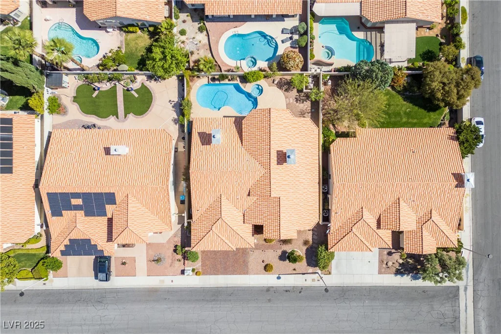 9104 Lazy Hill, Las Vegas, NV 89117