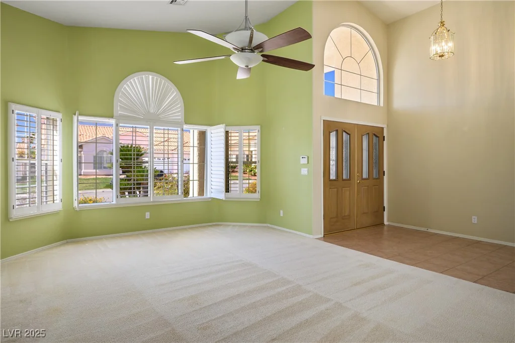 9104 Lazy Hill, Las Vegas, NV 89117