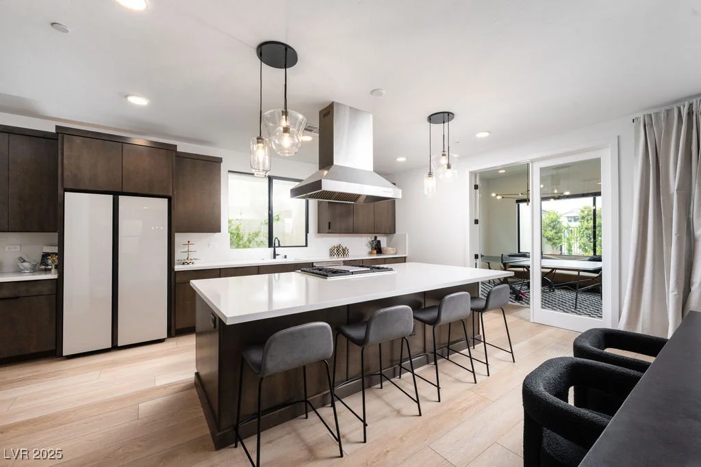 11990 Montague, Las Vegas, NV 89138