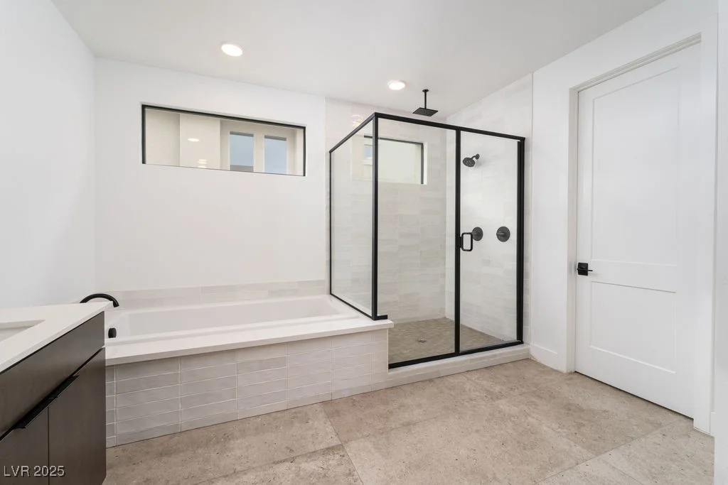 11990 Montague, Las Vegas, NV 89138