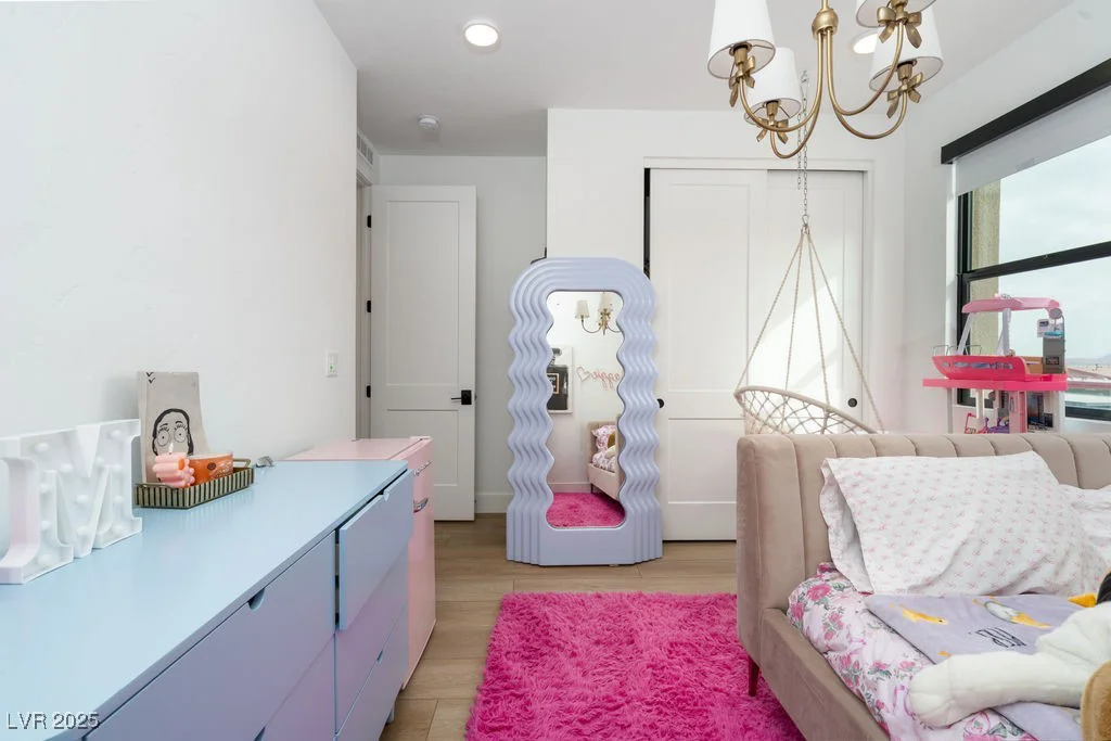 11990 Montague, Las Vegas, NV 89138