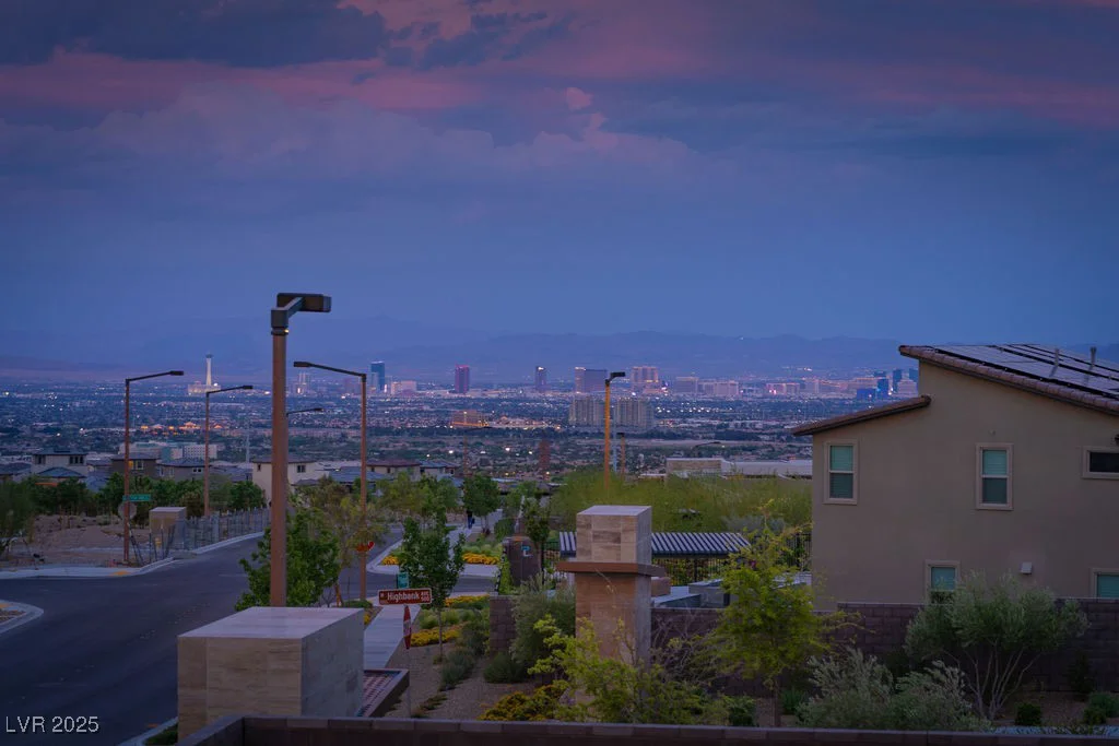 11990 Montague, Las Vegas, NV 89138