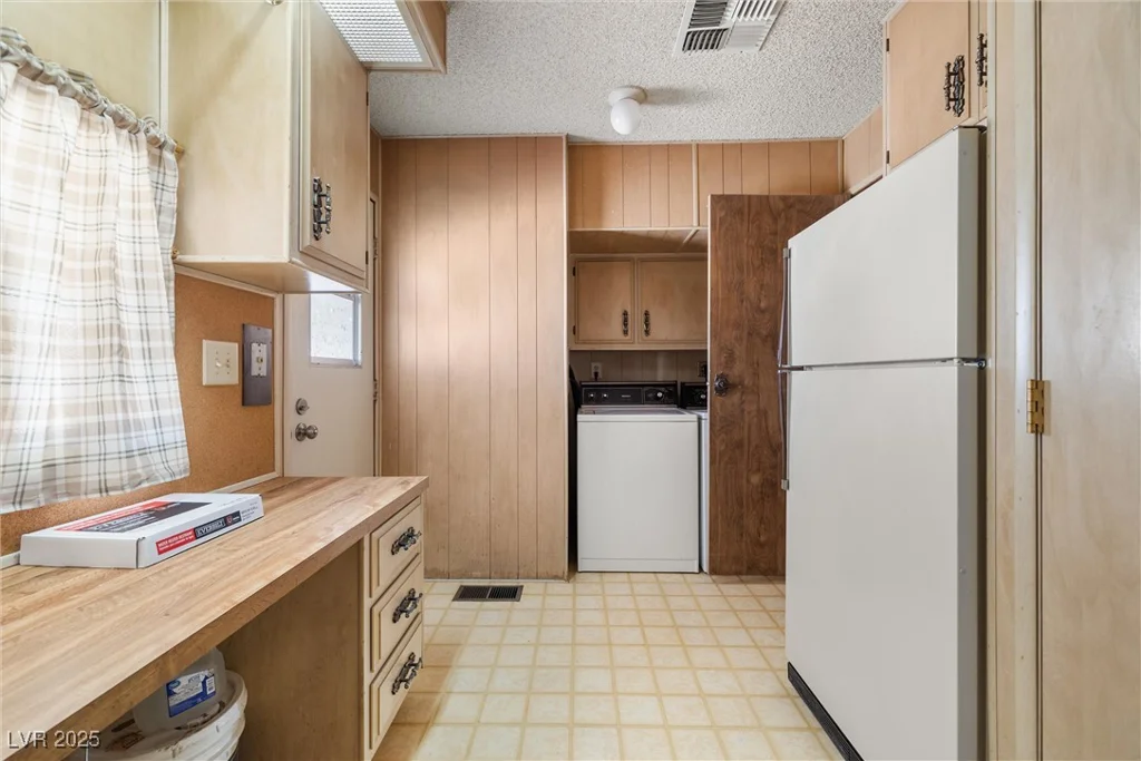 130 Wilderness, Pahrump, NV 89048