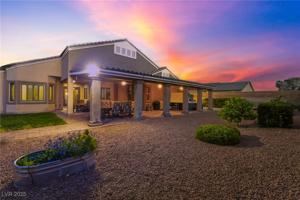 7711 Gracemoor, Las Vegas, NV 89149