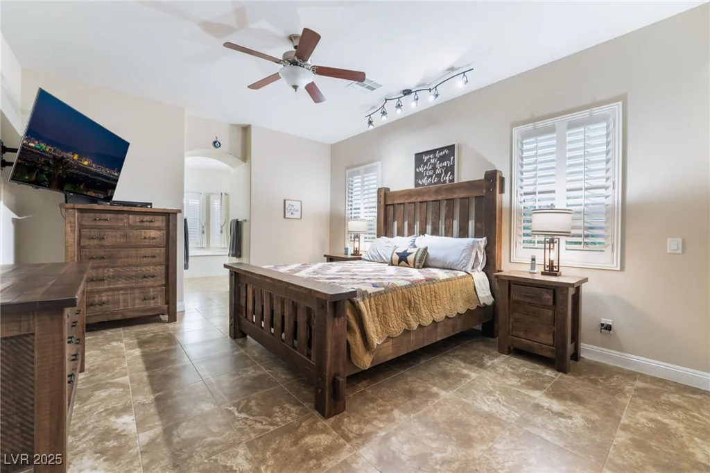 7711 Gracemoor, Las Vegas, NV 89149