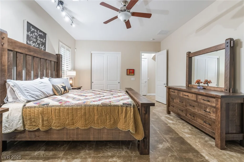7711 Gracemoor, Las Vegas, NV 89149