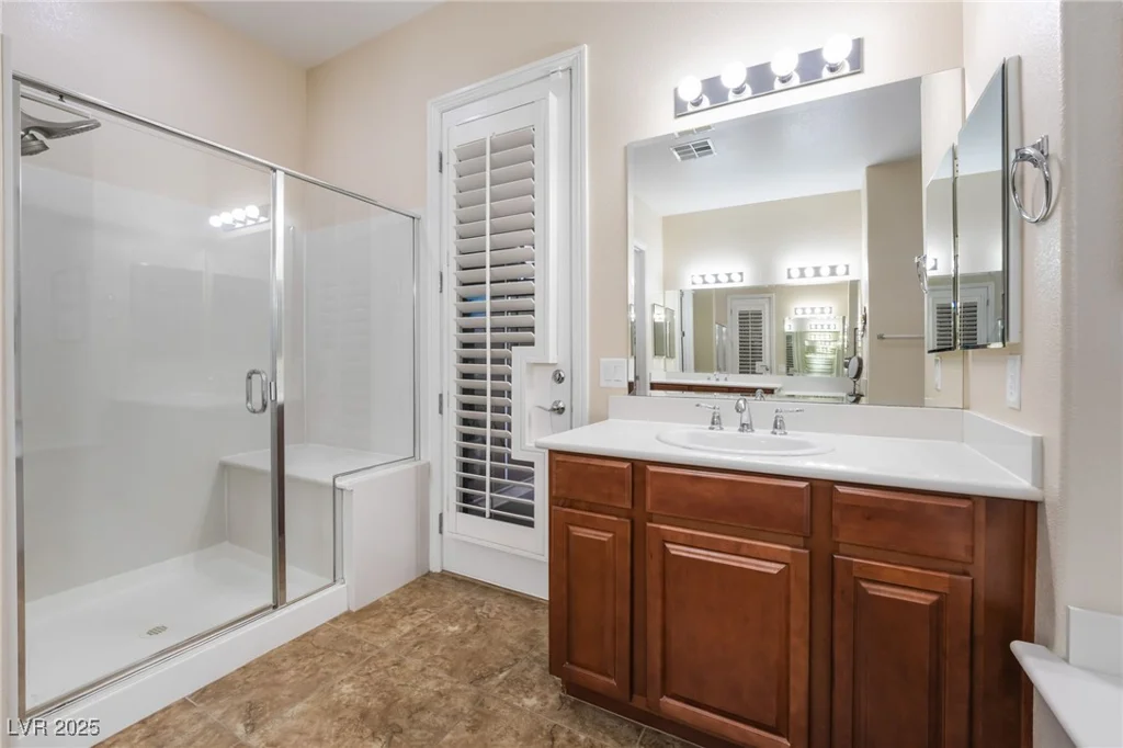 7711 Gracemoor, Las Vegas, NV 89149