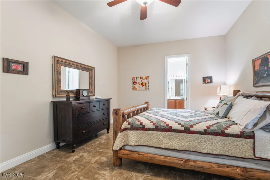 7711 Gracemoor, Las Vegas, NV 89149