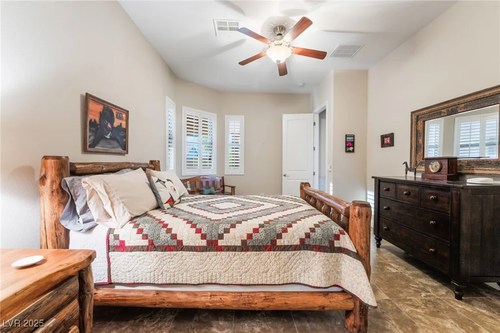 7711 Gracemoor, Las Vegas, NV 89149