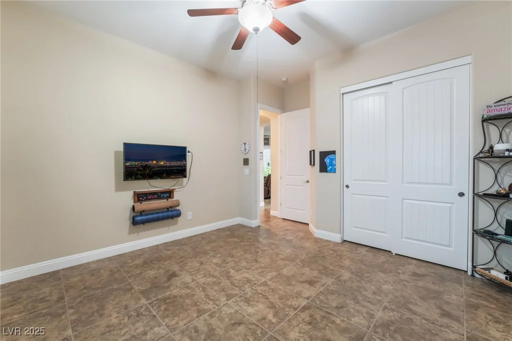 7711 Gracemoor, Las Vegas, NV 89149