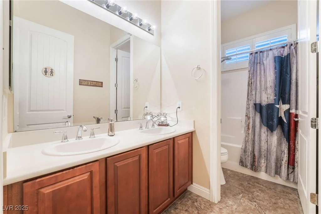 7711 Gracemoor, Las Vegas, NV 89149
