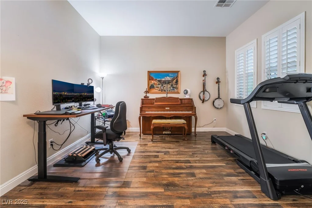 7711 Gracemoor, Las Vegas, NV 89149