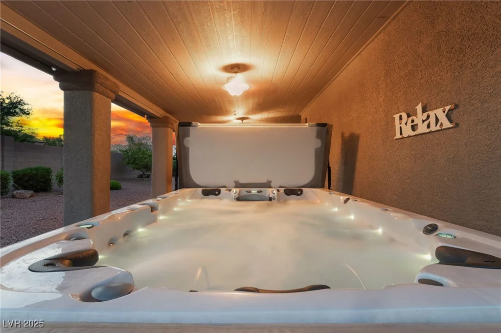 7711 Gracemoor, Las Vegas, NV 89149