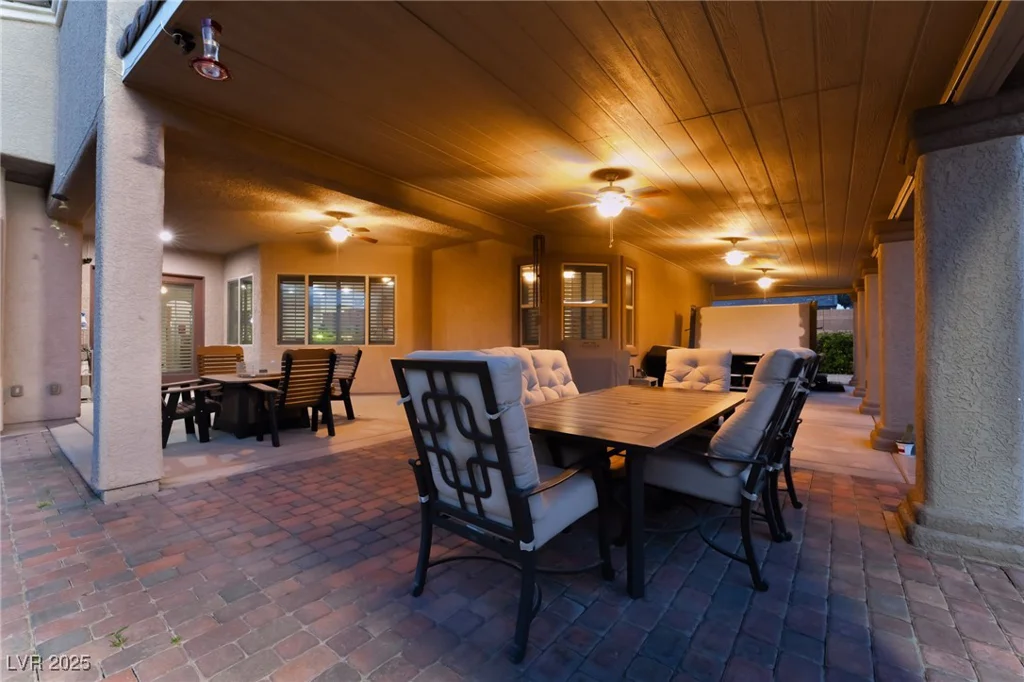 7711 Gracemoor, Las Vegas, NV 89149