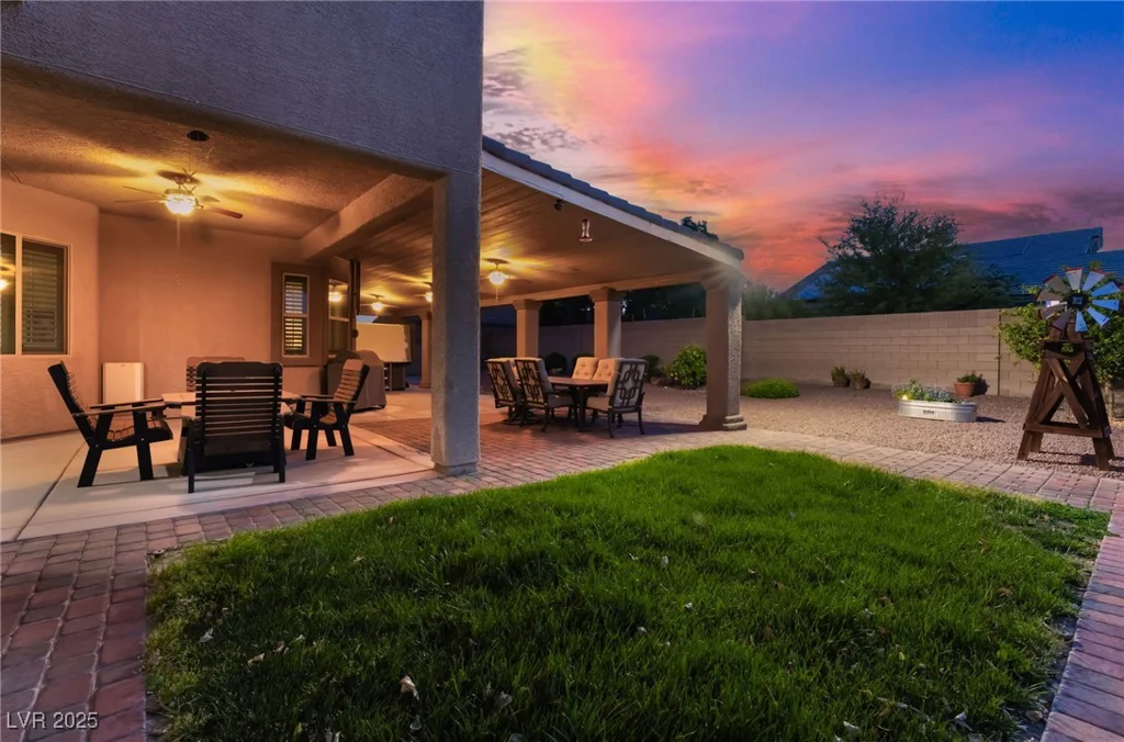 7711 Gracemoor, Las Vegas, NV 89149