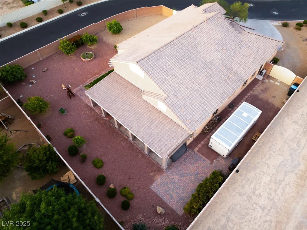 7711 Gracemoor, Las Vegas, NV 89149