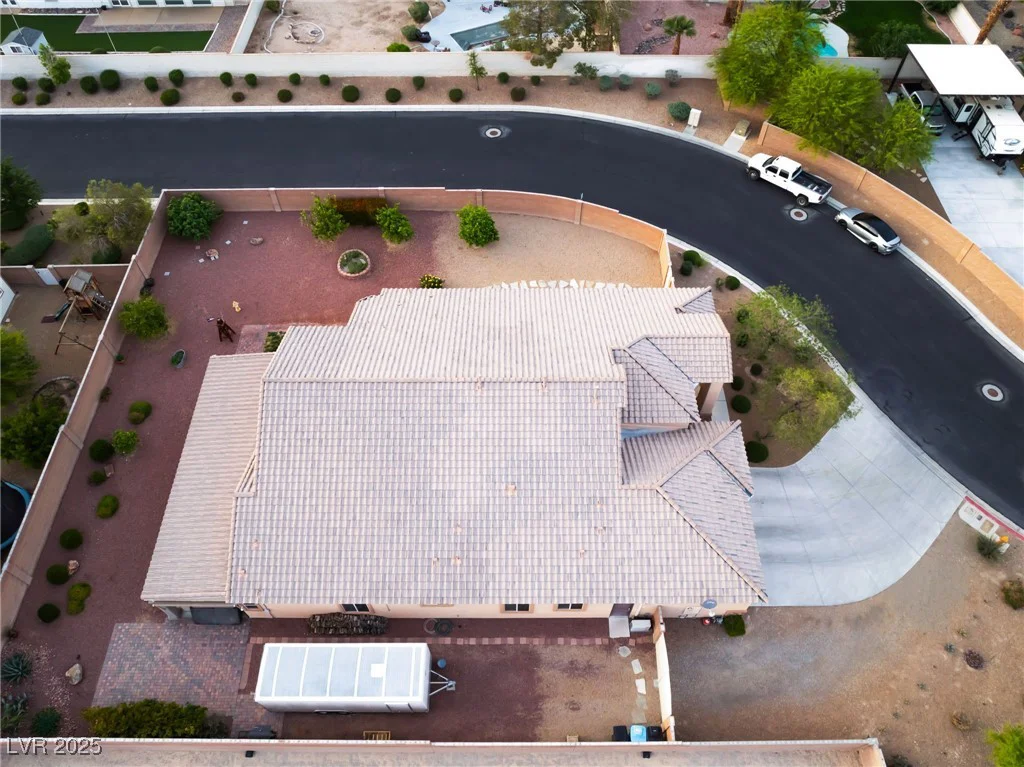 7711 Gracemoor, Las Vegas, NV 89149