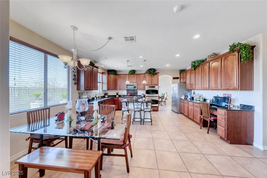 2733 Auchmull, Henderson, NV 89044